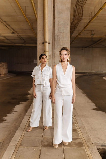 Blusa Asimetrica Pespuntada Con Pliegues