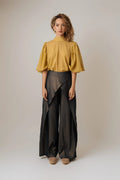 Pantalón Con Capa Cruzado